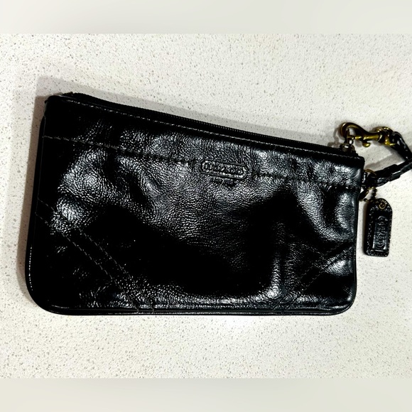 Vintage Coach Black Zippered Wristlet - Picture 1 of 4